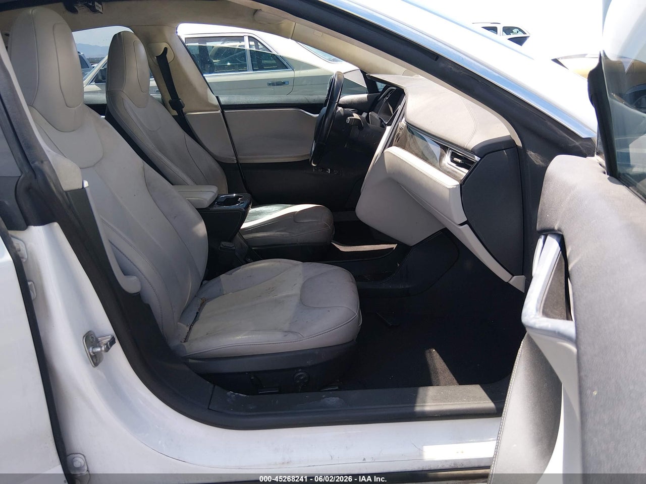 2014 TESLA MODEL S P85 · 5/11