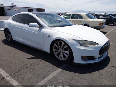 2014 TESLA MODEL S P85