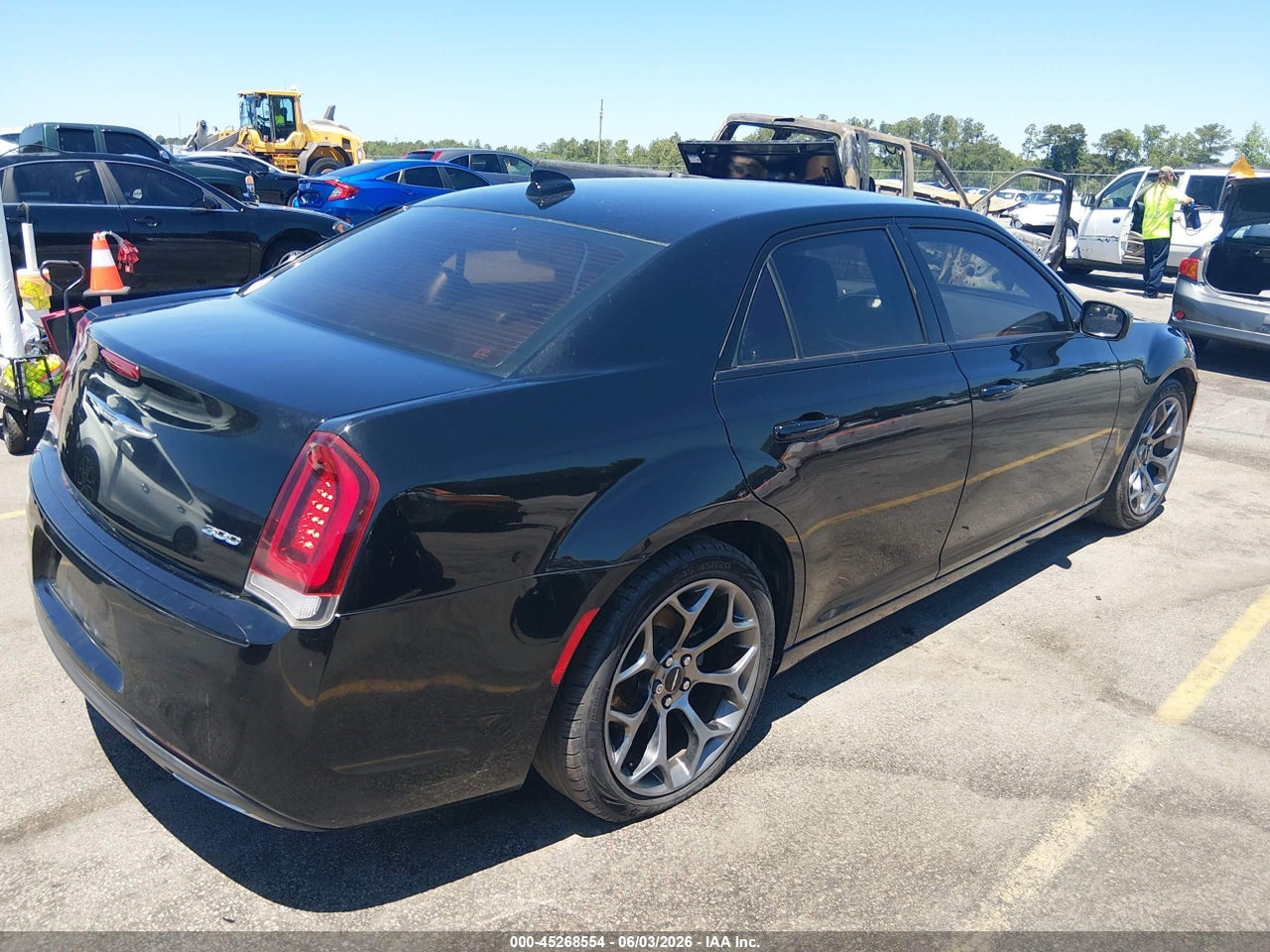 2017 CHRYSLER 300 LIMITED · 4/11
