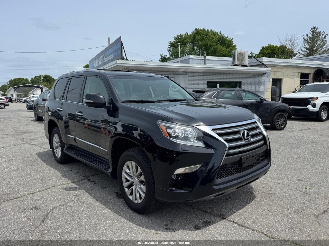 JTJBM7FX3J5****** · 2018 LEXUS GX 460