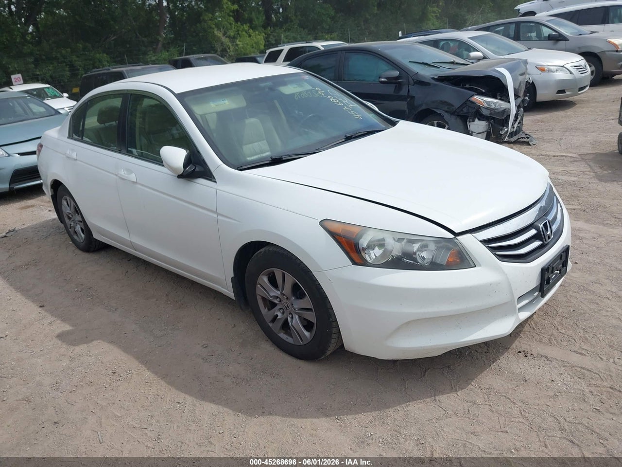 1HGCP2F63CA****** · 2012 HONDA ACCORD 2.4 SE