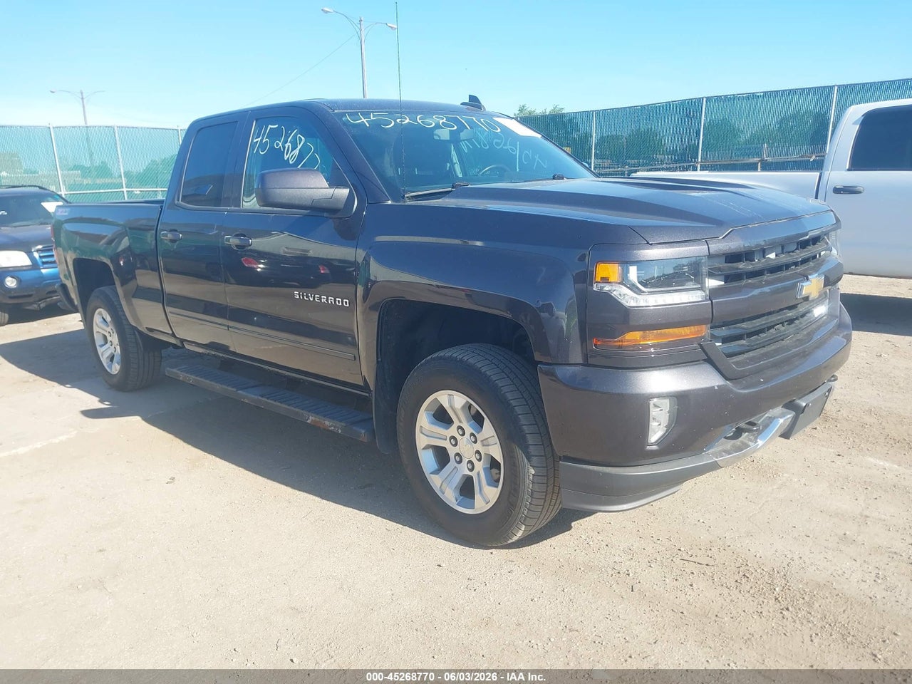 1GCVKRECXGZ****** · 2016 CHEVROLET SILVERADO 1500 2LT