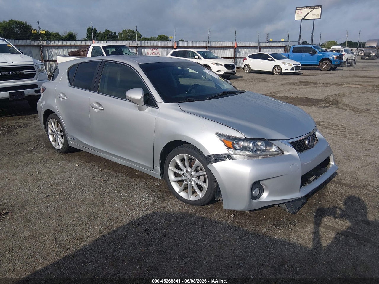 JTHKD5BH4C2****** · 2012 LEXUS CT 200H PREMIUM