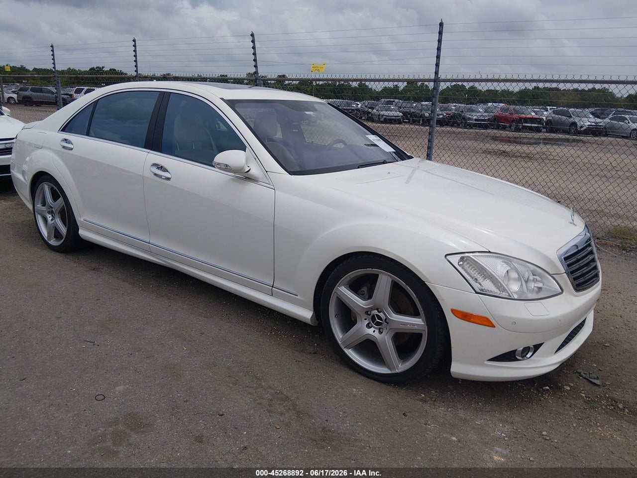 WDDNG71X69A****** · 2009 MERCEDES-BENZ S 550