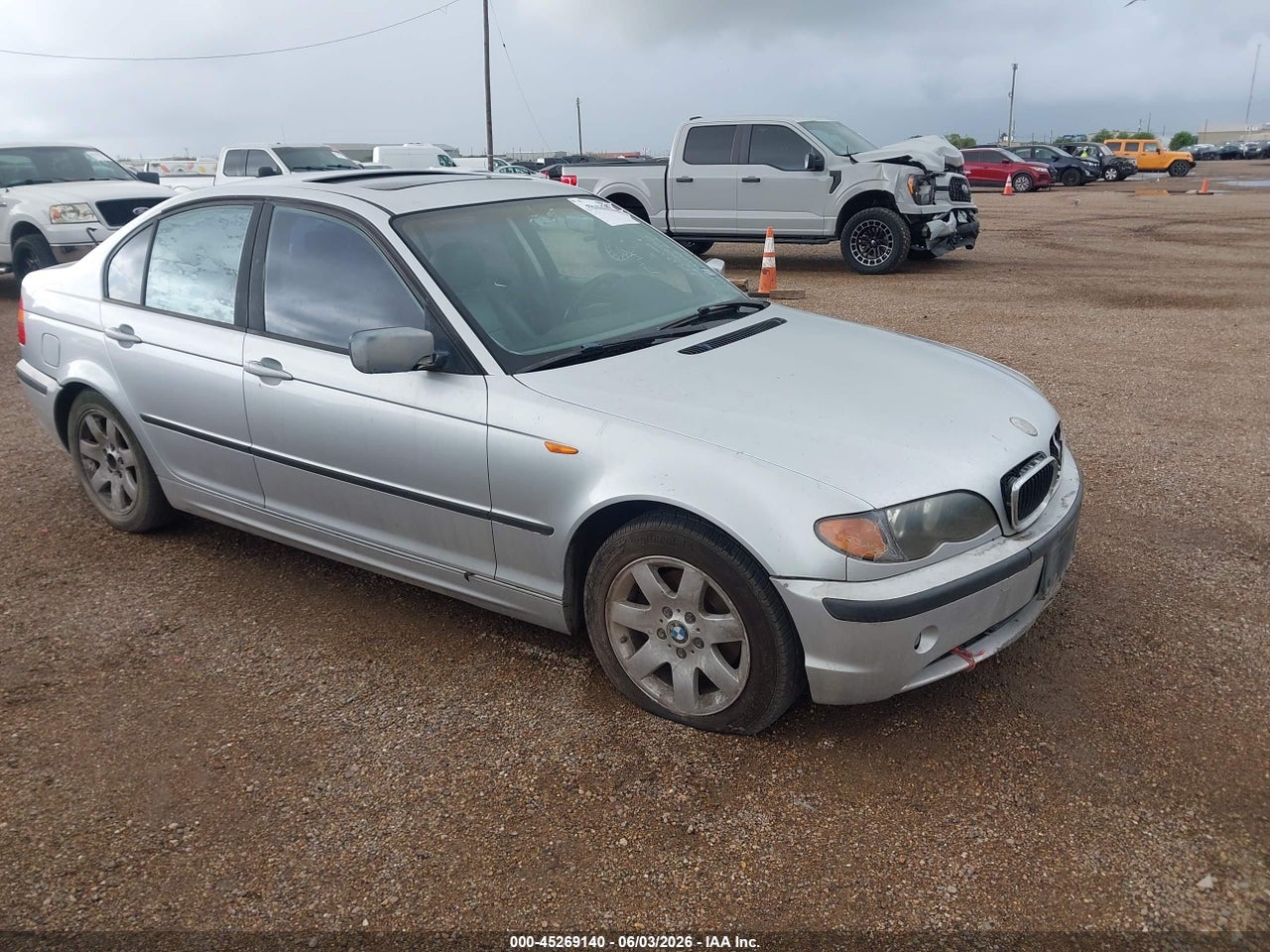 WBAEV33492K****** · 2002 BMW 325I