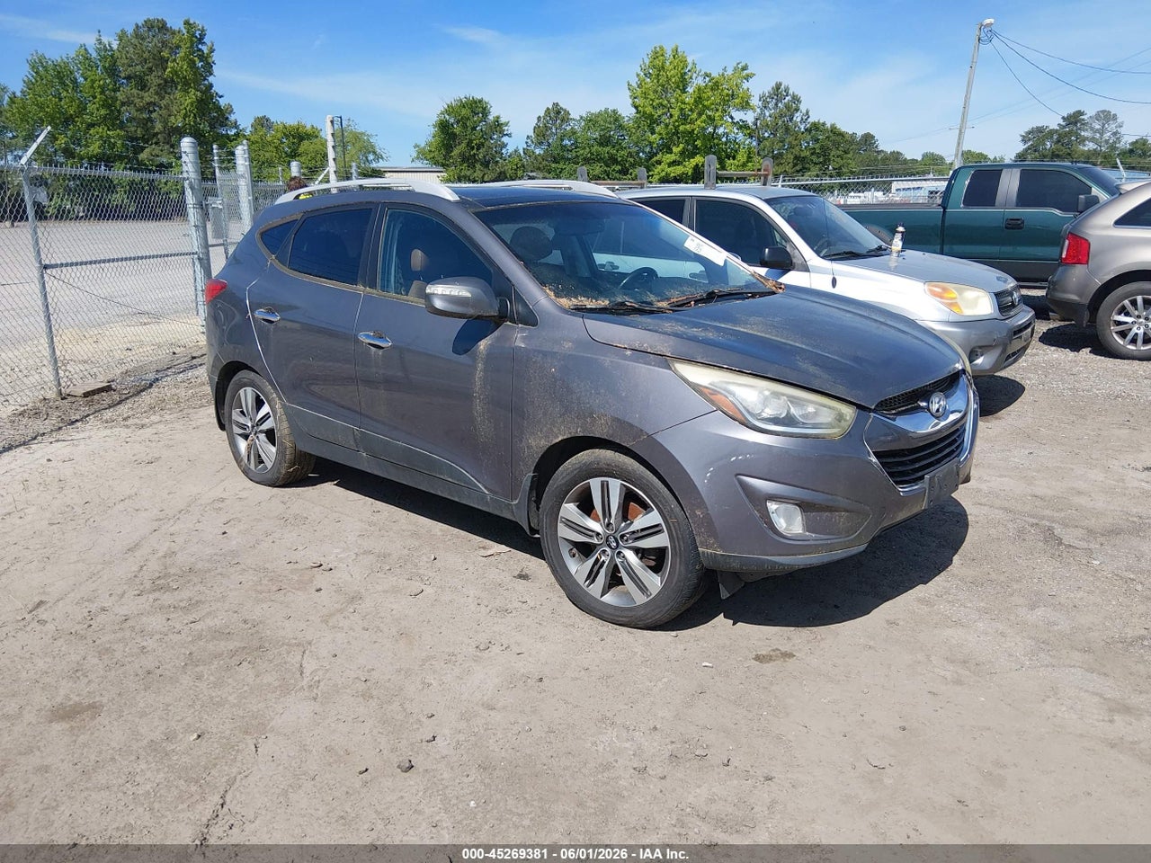 KM8JU3AG5FU****** · 2015 HYUNDAI TUCSON LIMITED