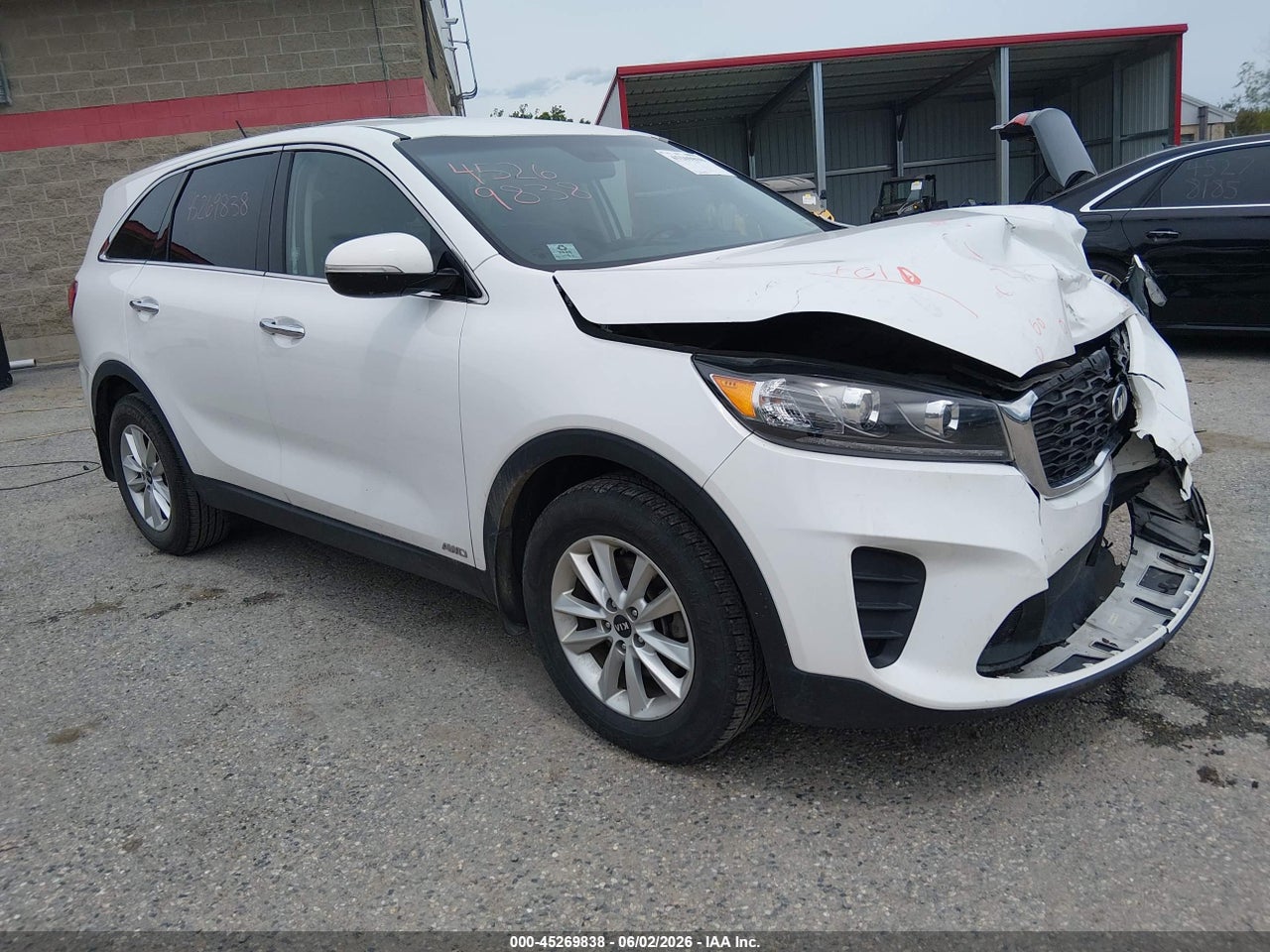 5XYPGDA50KG****** · 2019 KIA SORENTO 3.3L LX