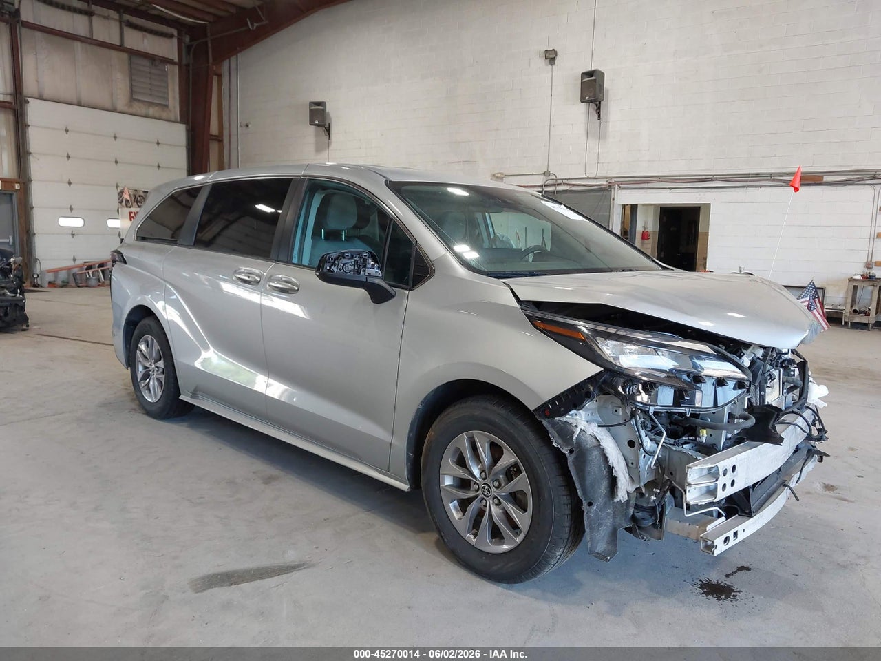 5TDKSKFC9NS****** · 2022 TOYOTA SIENNA LE