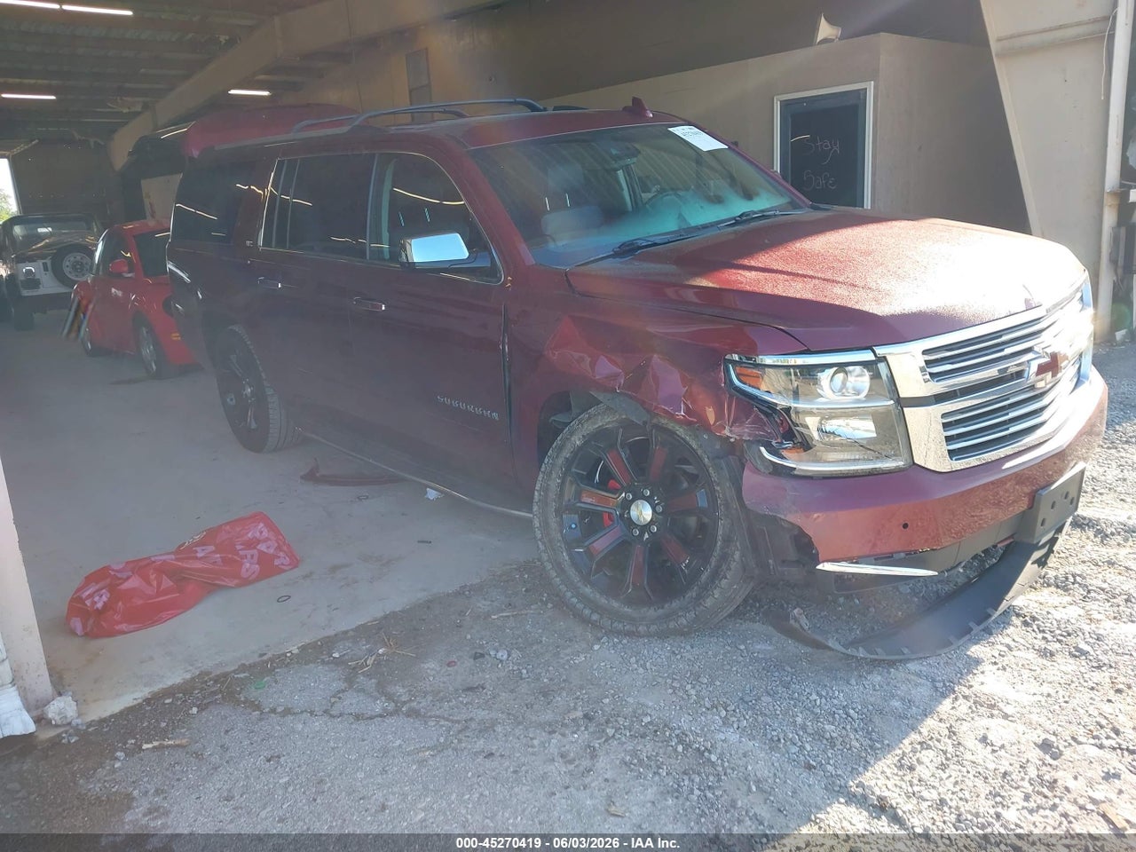 1GNSKJKC1GR****** · 2016 CHEVROLET SUBURBAN LTZ