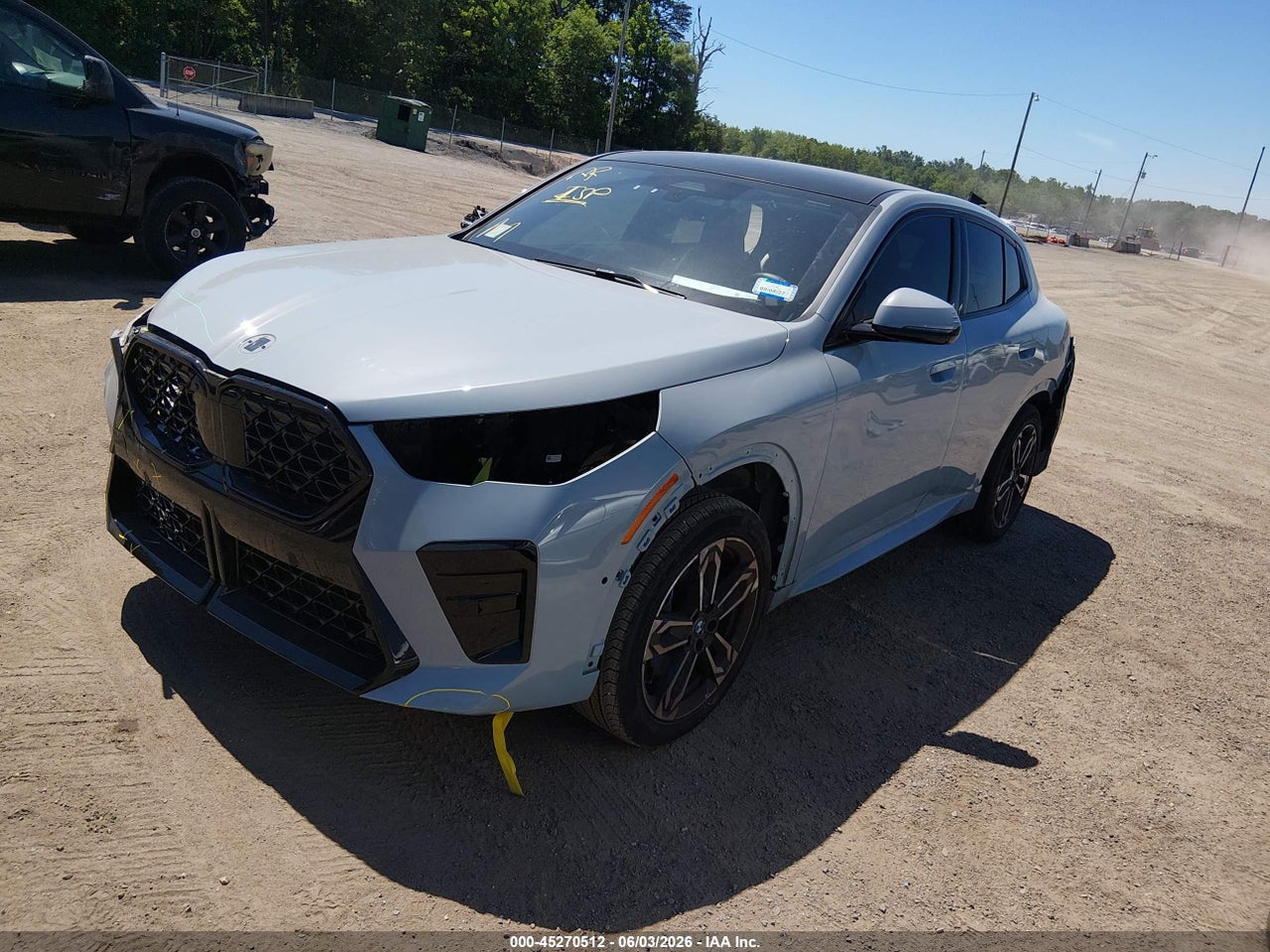 2025 BMW X2 XDRIVE28I · 2/11