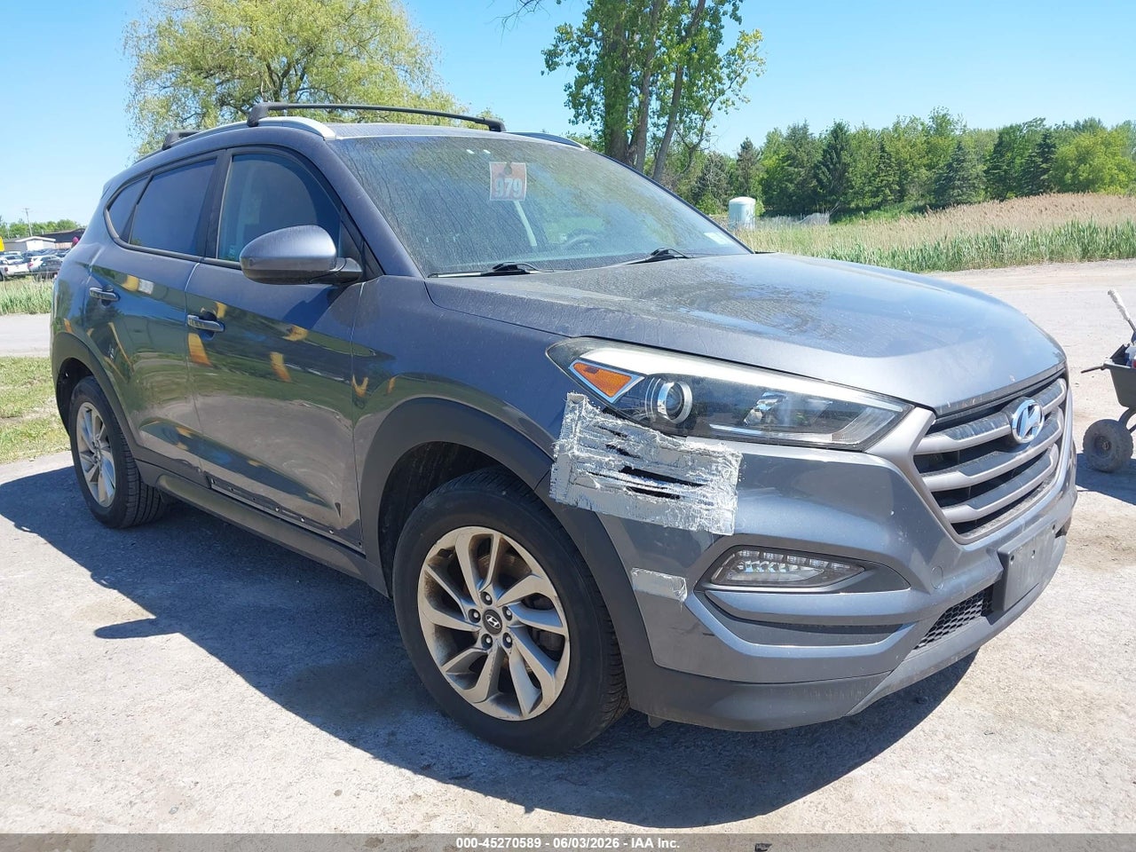 KM8J3CA4XGU****** · 2016 HYUNDAI TUCSON SE
