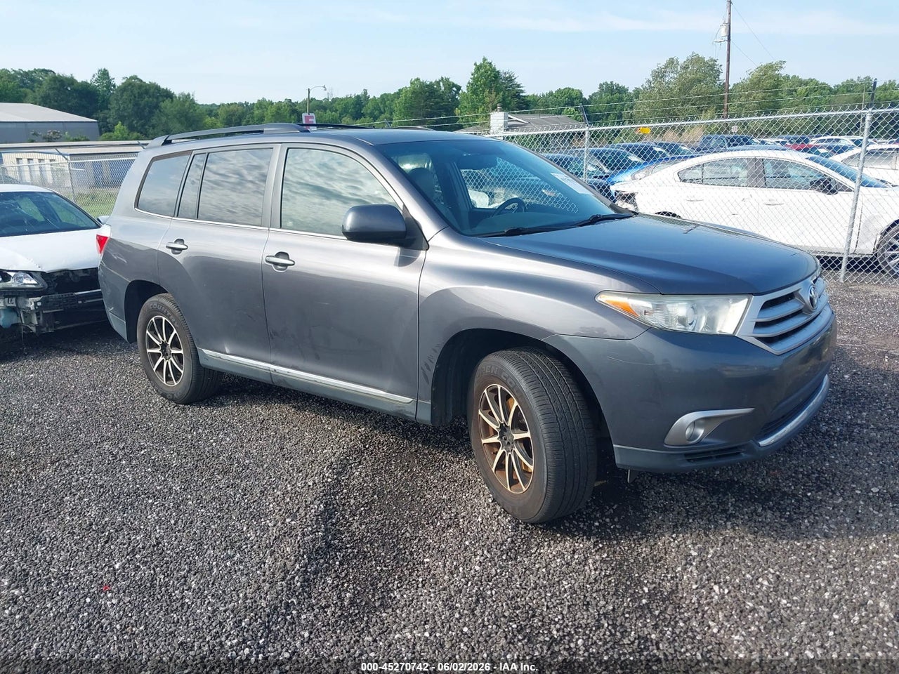 5TDZK3EH4DS****** · 2013 TOYOTA HIGHLANDER SE V6