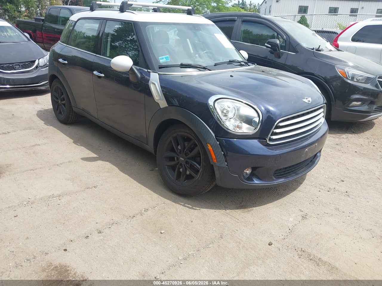 WMWZB3C53DW****** · 2013 MINI COUNTRYMAN COOPER
