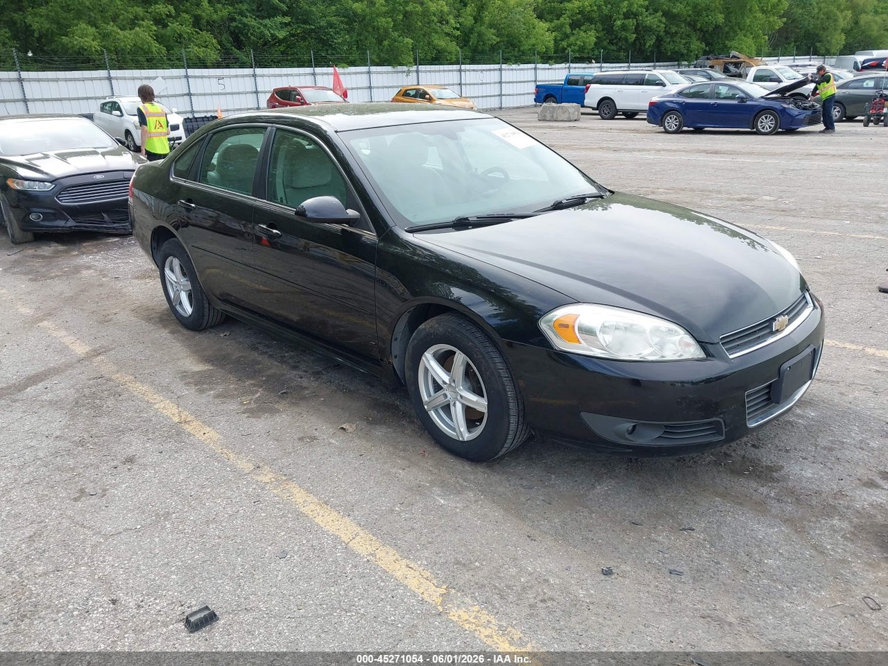 2G1WG5EK8B1****** · 2011 CHEVROLET IMPALA LT
