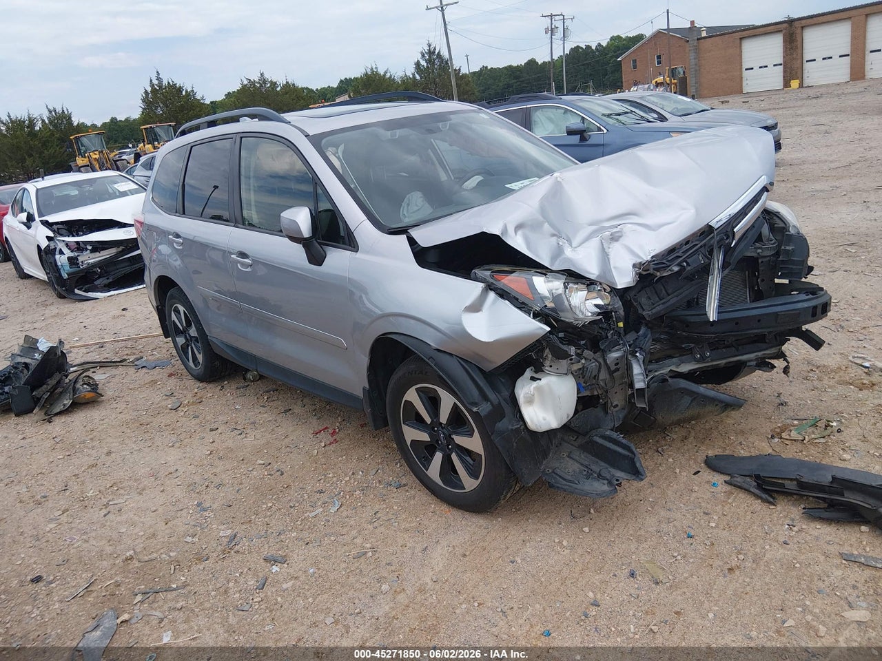 JF2SJAGC6HH****** · 2017 SUBARU FORESTER 2.5I PREMIUM