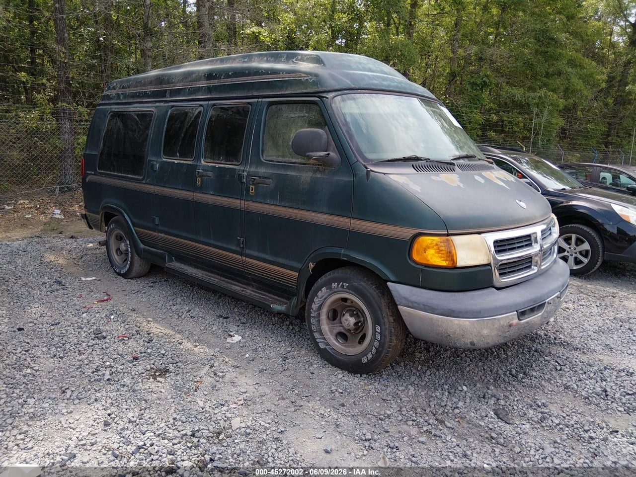 2B6HB11Y4XK****** · 1999 DODGE RAM VAN 1500 COMMERCIAL/CONVERSION