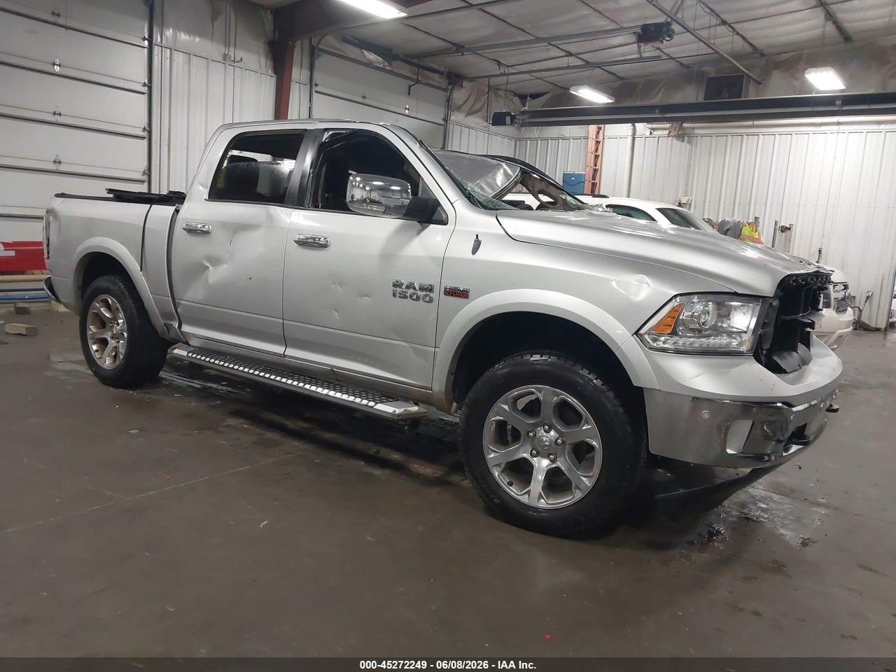 1C6RR7NT9ES****** · 2014 RAM 1500 LARAMIE