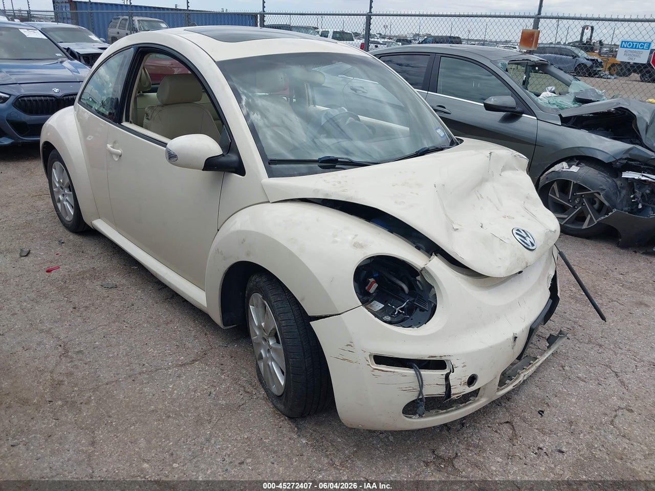 3VWRG3AG9AM****** · 2010 VOLKSWAGEN NEW BEETLE 2.5L