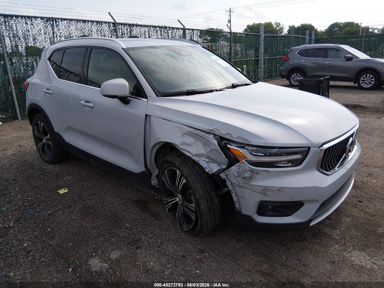 2021 VOLVO XC40 T5 INSCRIPTION