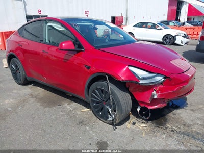 7SAYGDEE3PA****** · 2023 TESLA MODEL Y AWD/LONG RANGE DUAL MOTOR ALL-WHEEL DRIVE