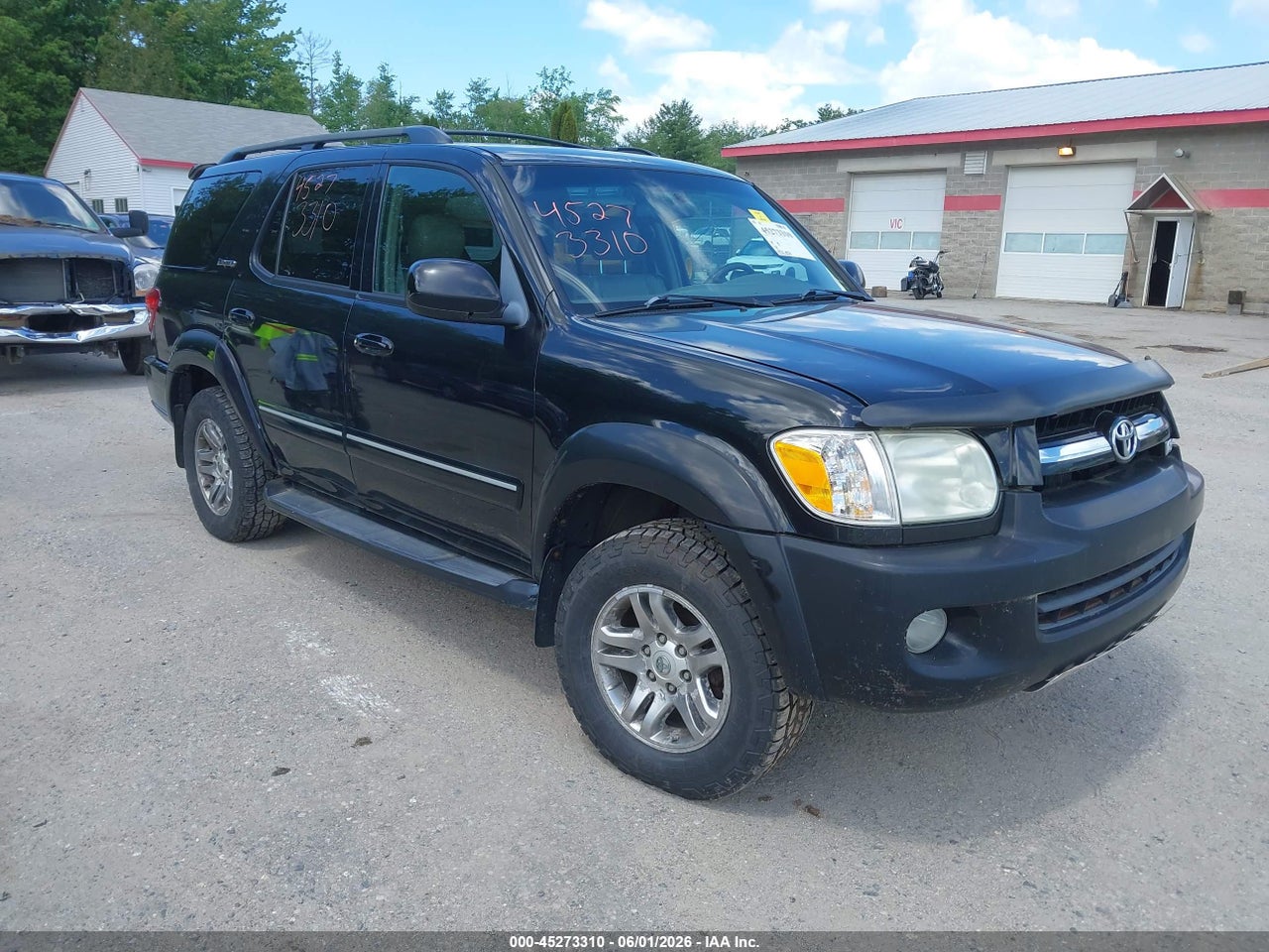 5TDBT48A65S****** · 2005 TOYOTA SEQUOIA LIMITED V8