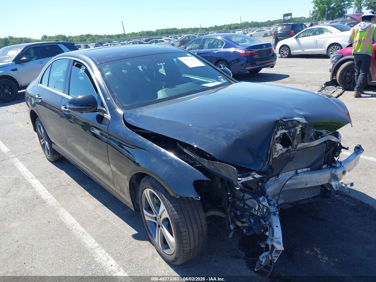 WDDZF4KB4KA****** · 2019 MERCEDES-BENZ E 300 4MATIC