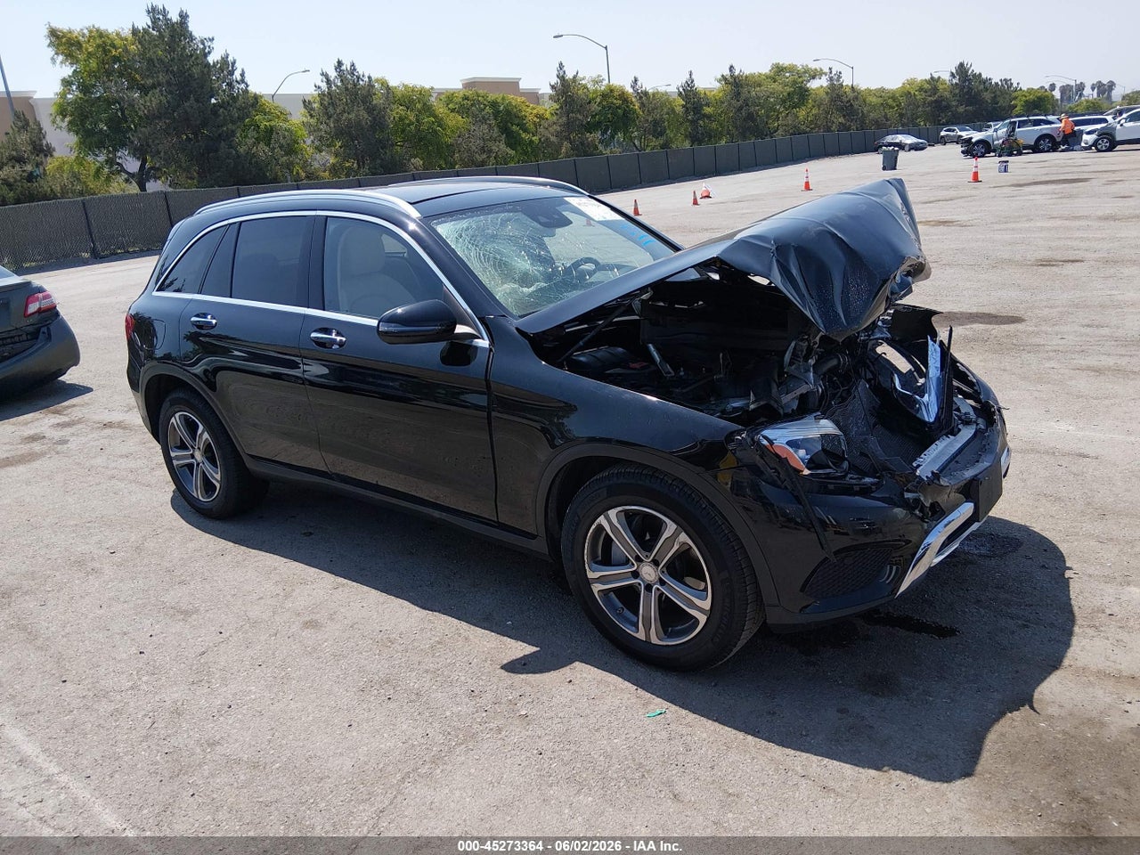 WDC0G4JBXGF****** · 2016 MERCEDES-BENZ GLC 300