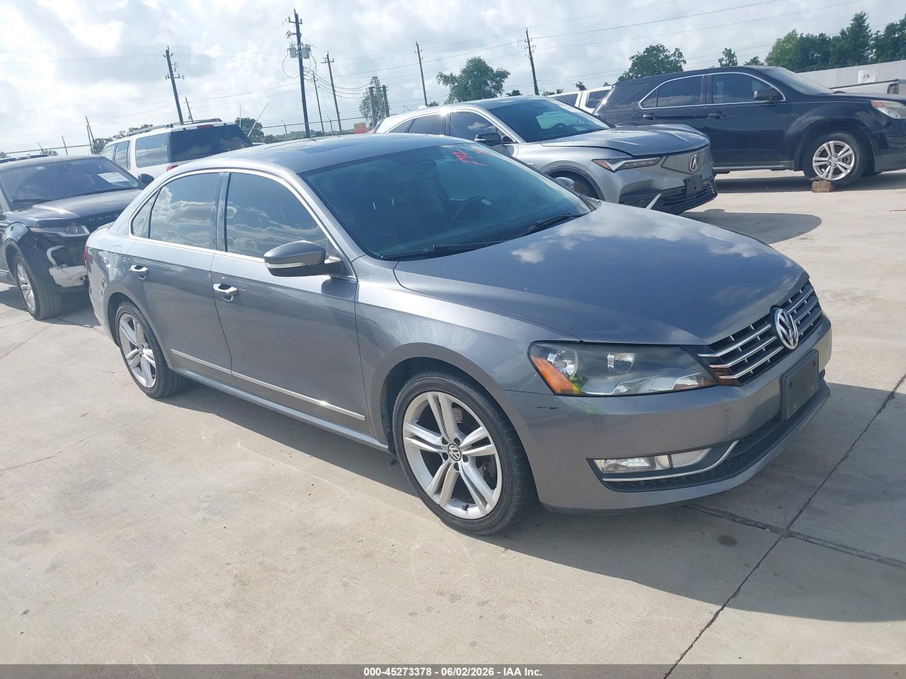 1VWCV7A3XFC****** · 2015 VOLKSWAGEN PASSAT 2.0L TDI SEL PREMIUM