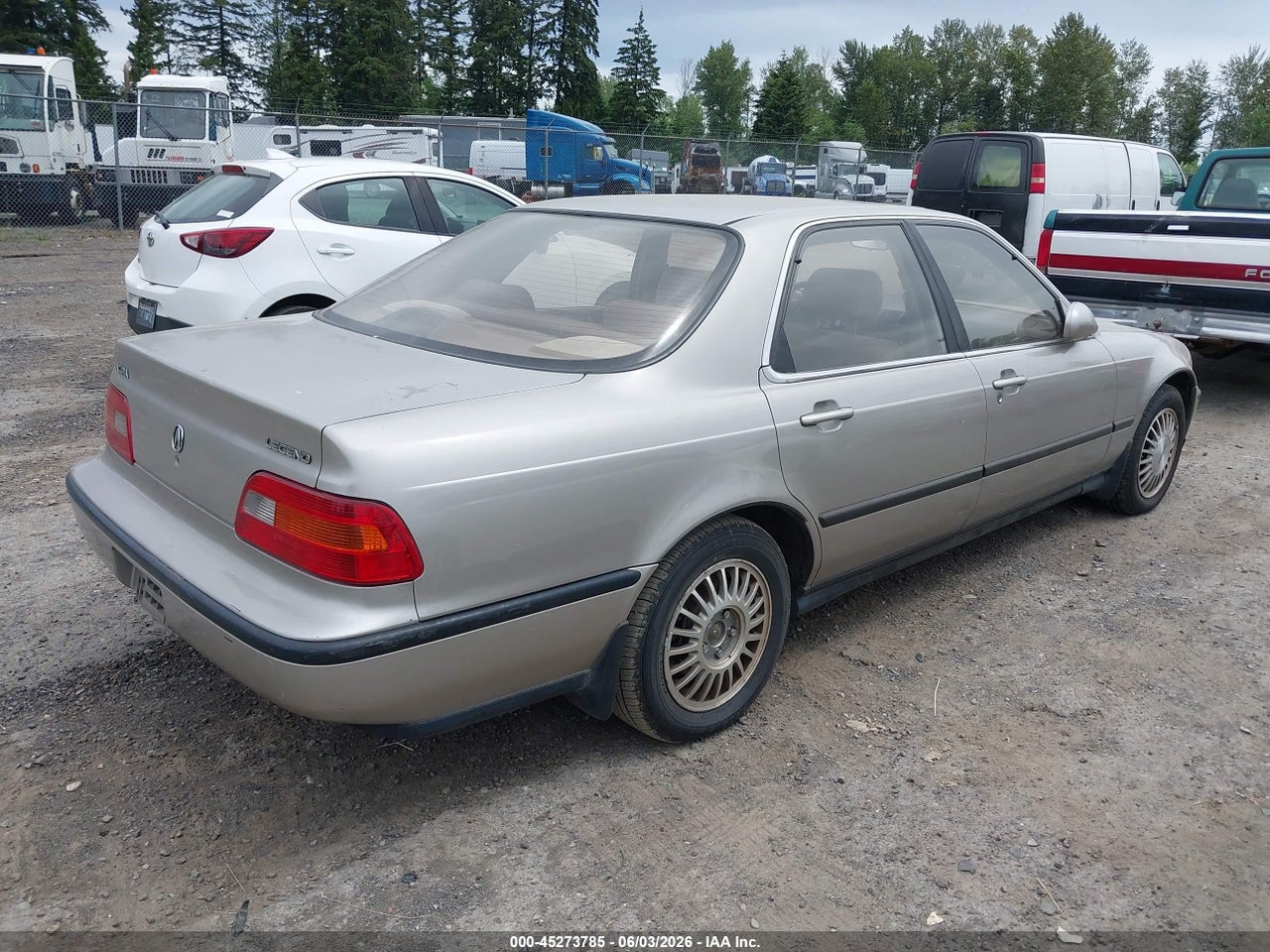 1992 ACURA LEGEND L · 4/11