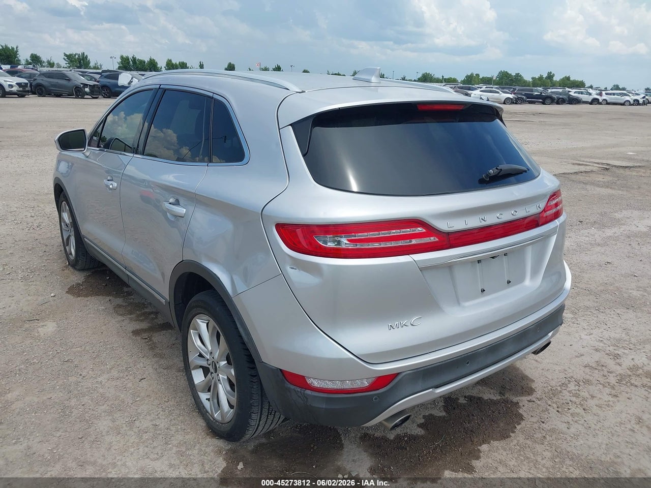 2019 LINCOLN MKC SELECT · 3/11