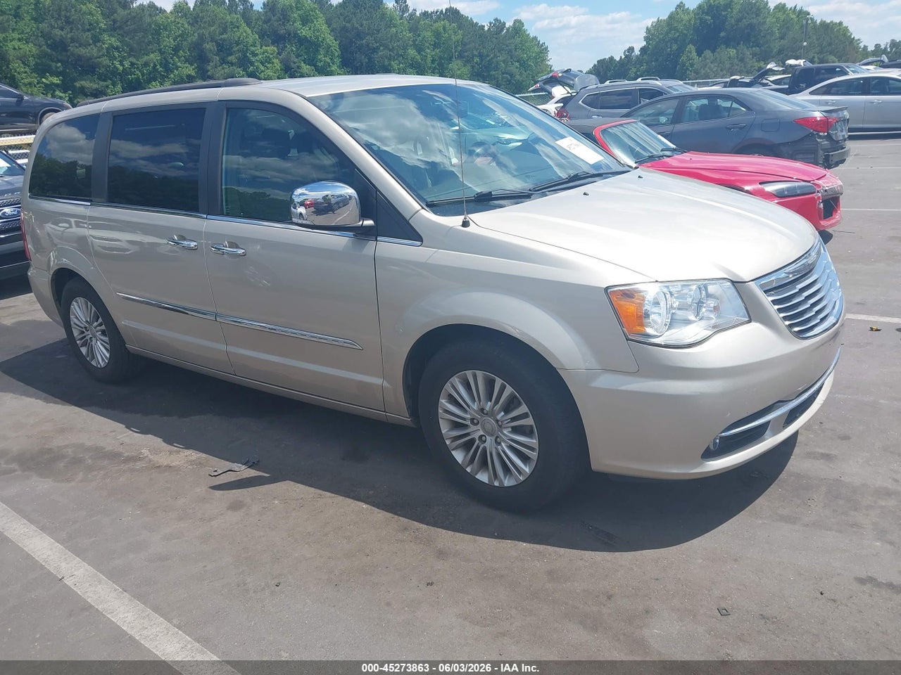2C4RC1CG3FR****** · 2015 CHRYSLER TOWN &amp; COUNTRY TOURING-L