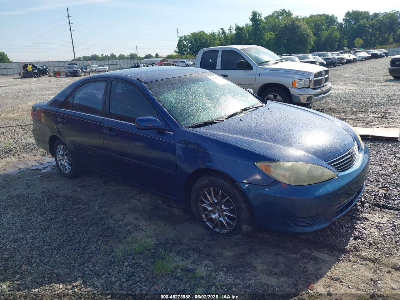4T1BE32K15U****** · 2005 TOYOTA CAMRY LE