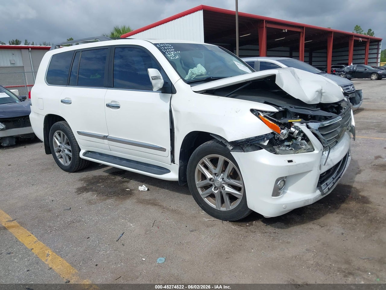 JTJHY7AX3F4****** · 2015 LEXUS LX 570