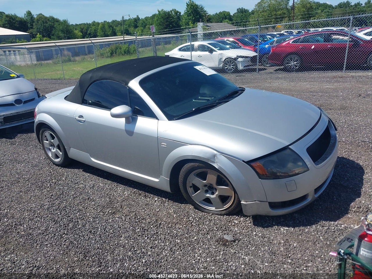 TRUUT28N011****** · 2001 AUDI TT