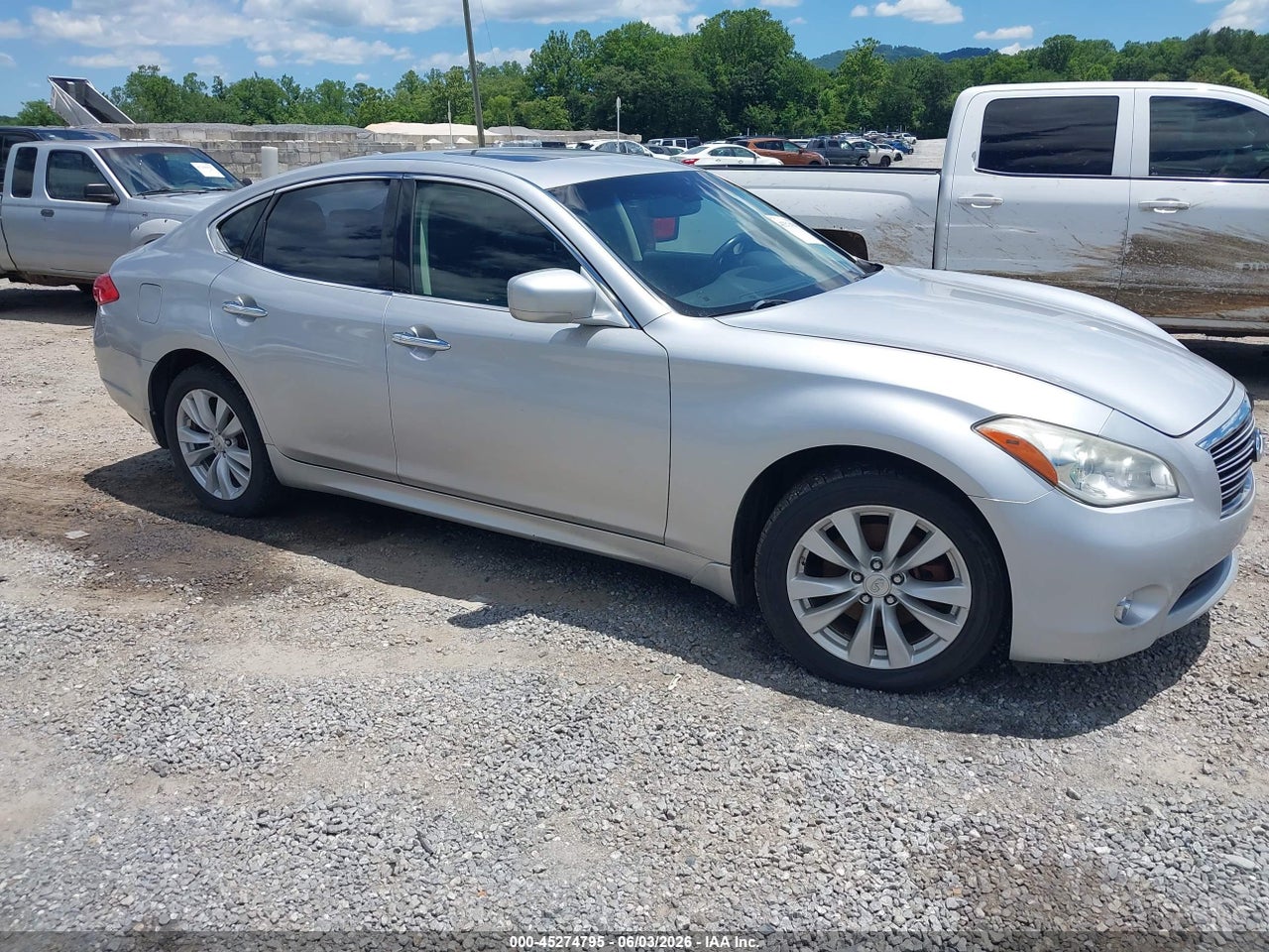 JN1BY1AR0BM****** · 2011 INFINITI M37X