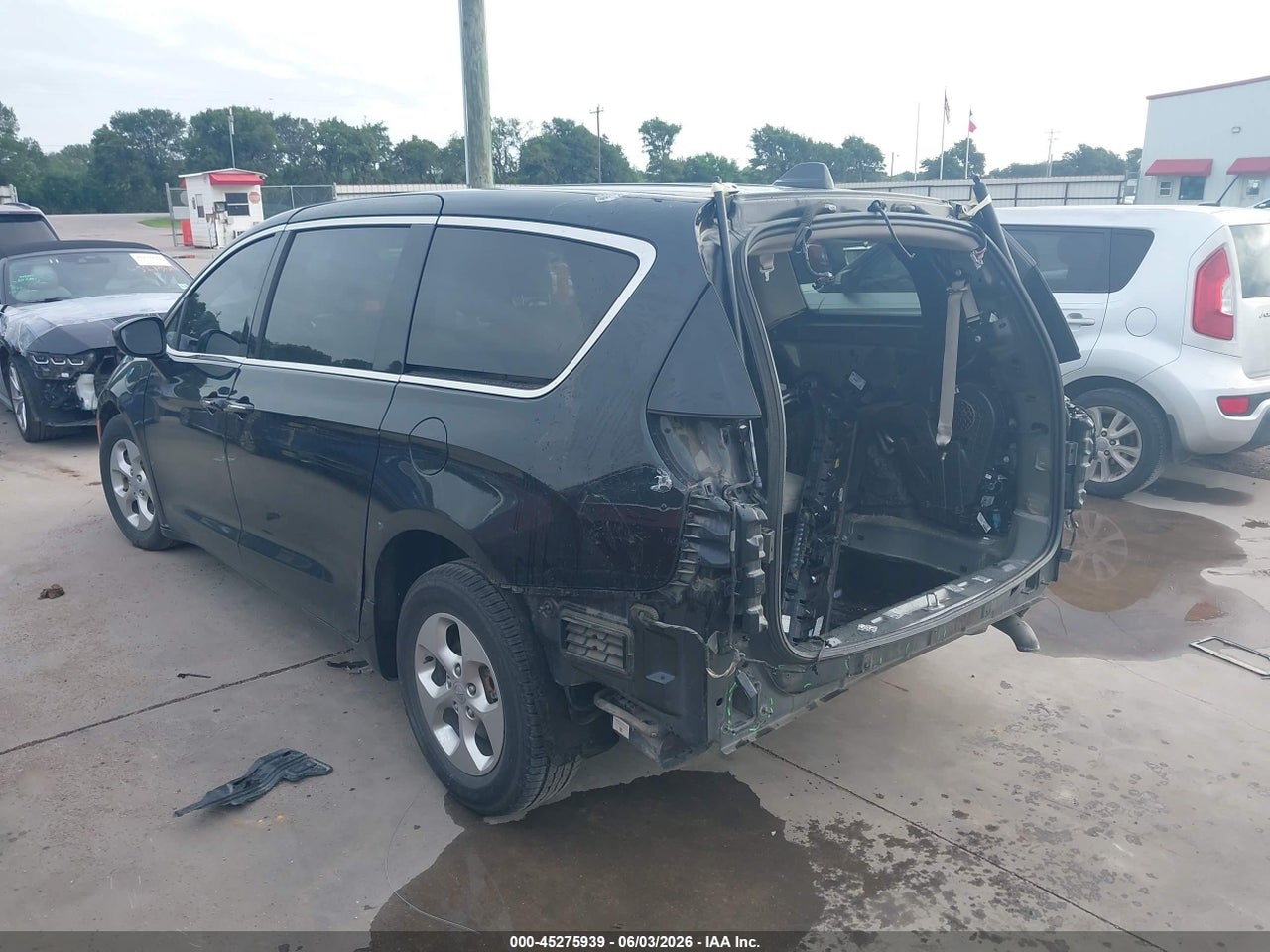 2018 CHRYSLER PACIFICA HYBRID TOURING PLUS · 3/11