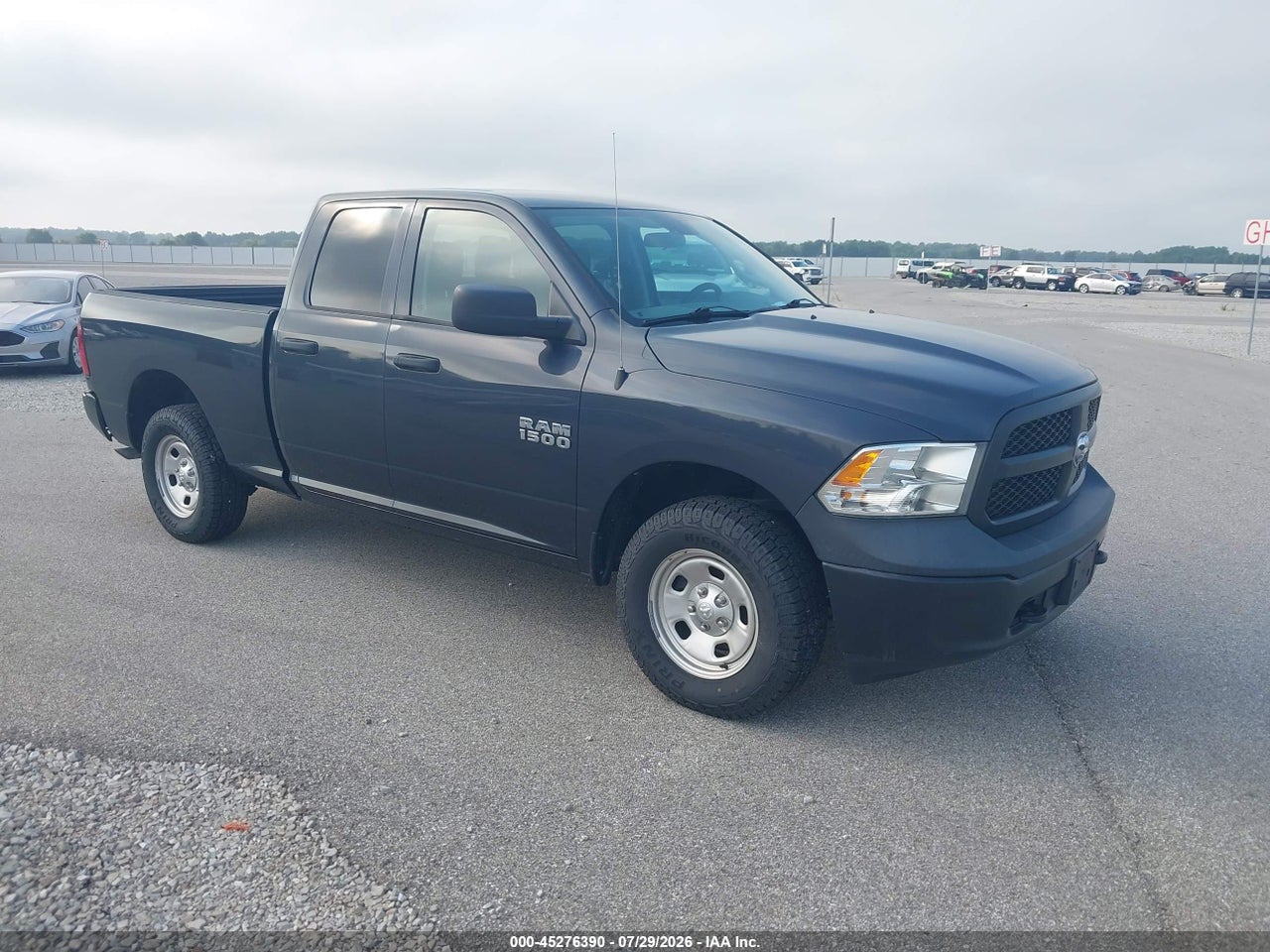 1C6RR7FG9JS****** · 2018 RAM 1500 TRADESMAN  4X4 6'4 BOX