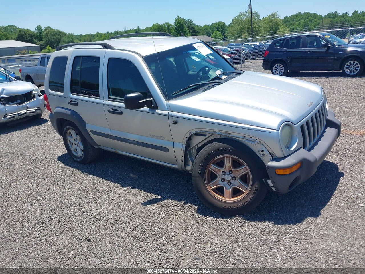 1J4GL48K84W****** · 2004 JEEP LIBERTY SPORT