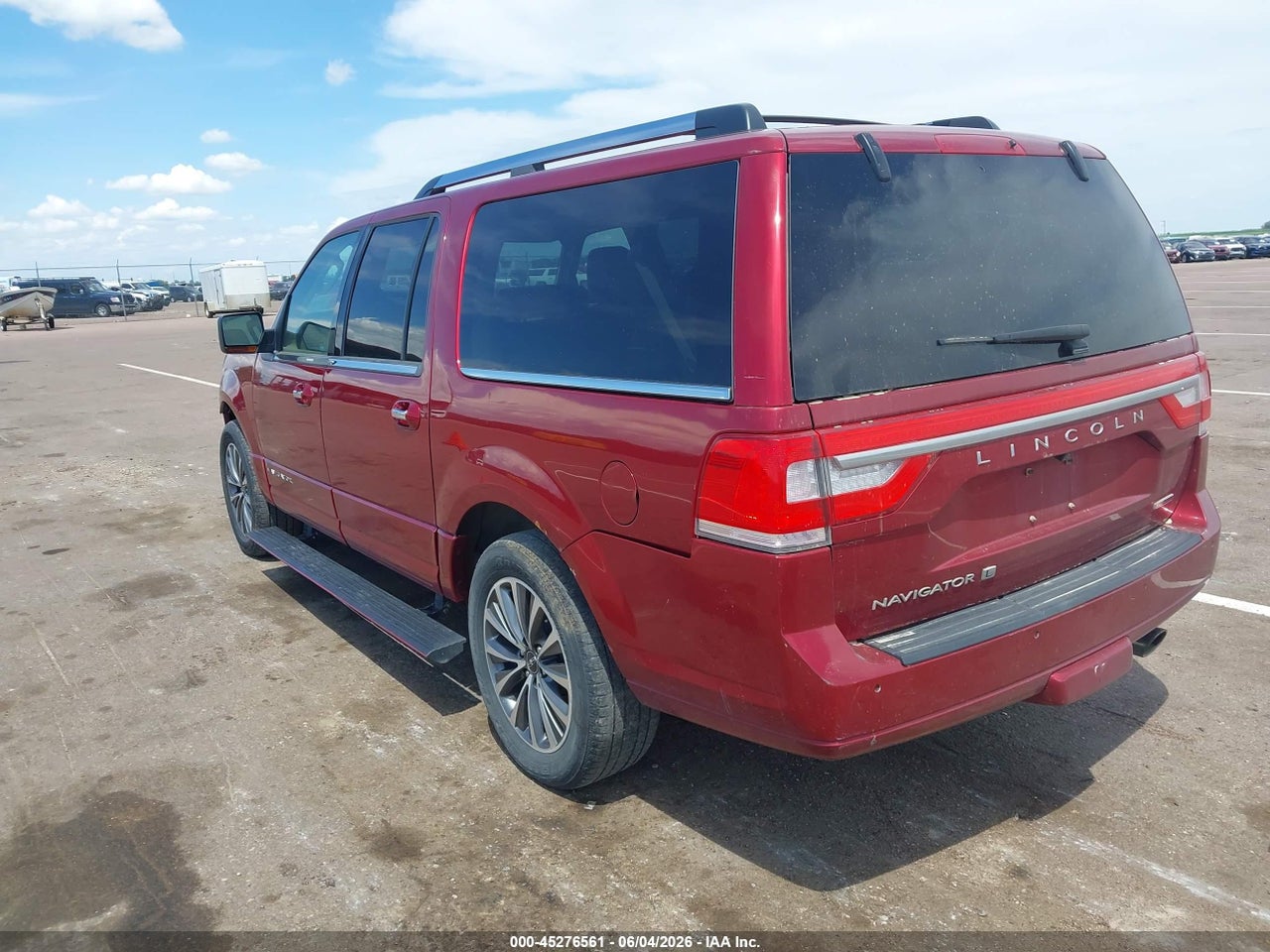 2016 LINCOLN NAVIGATOR L SELECT · 3/11