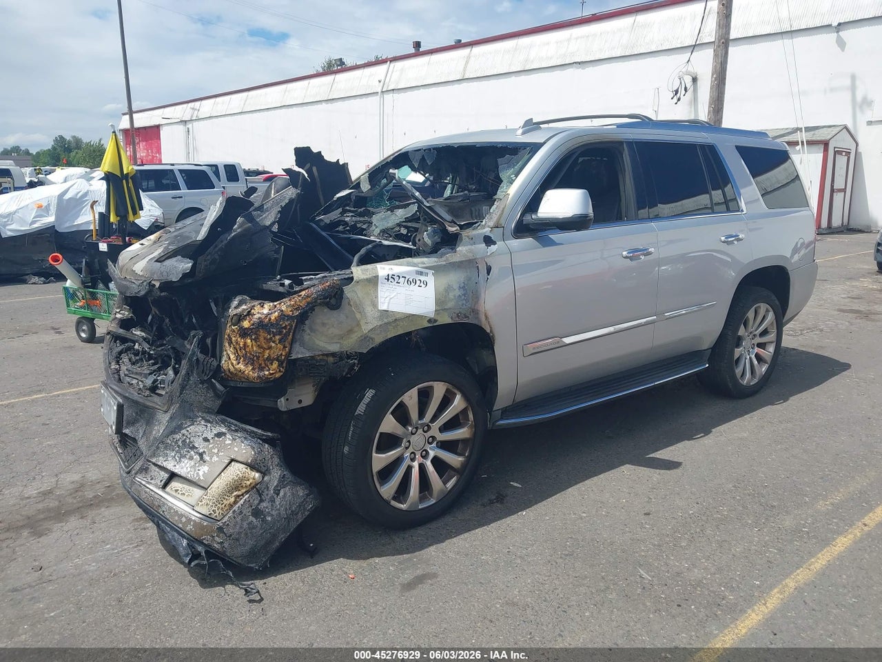 2016 CADILLAC ESCALADE LUXURY COLLECTION · 2/11