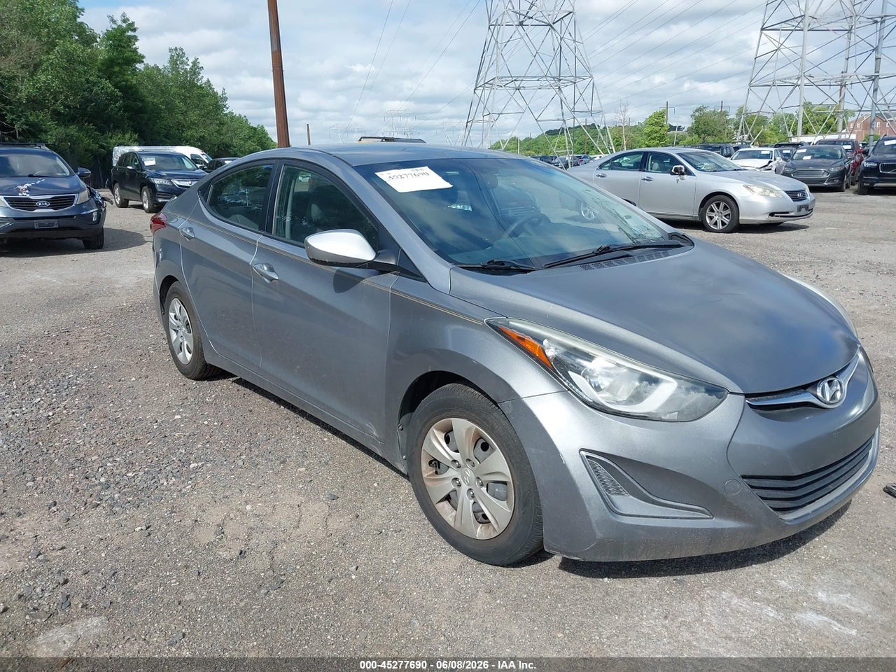 KMHDH4AE3GU****** · 2016 HYUNDAI ELANTRA SE