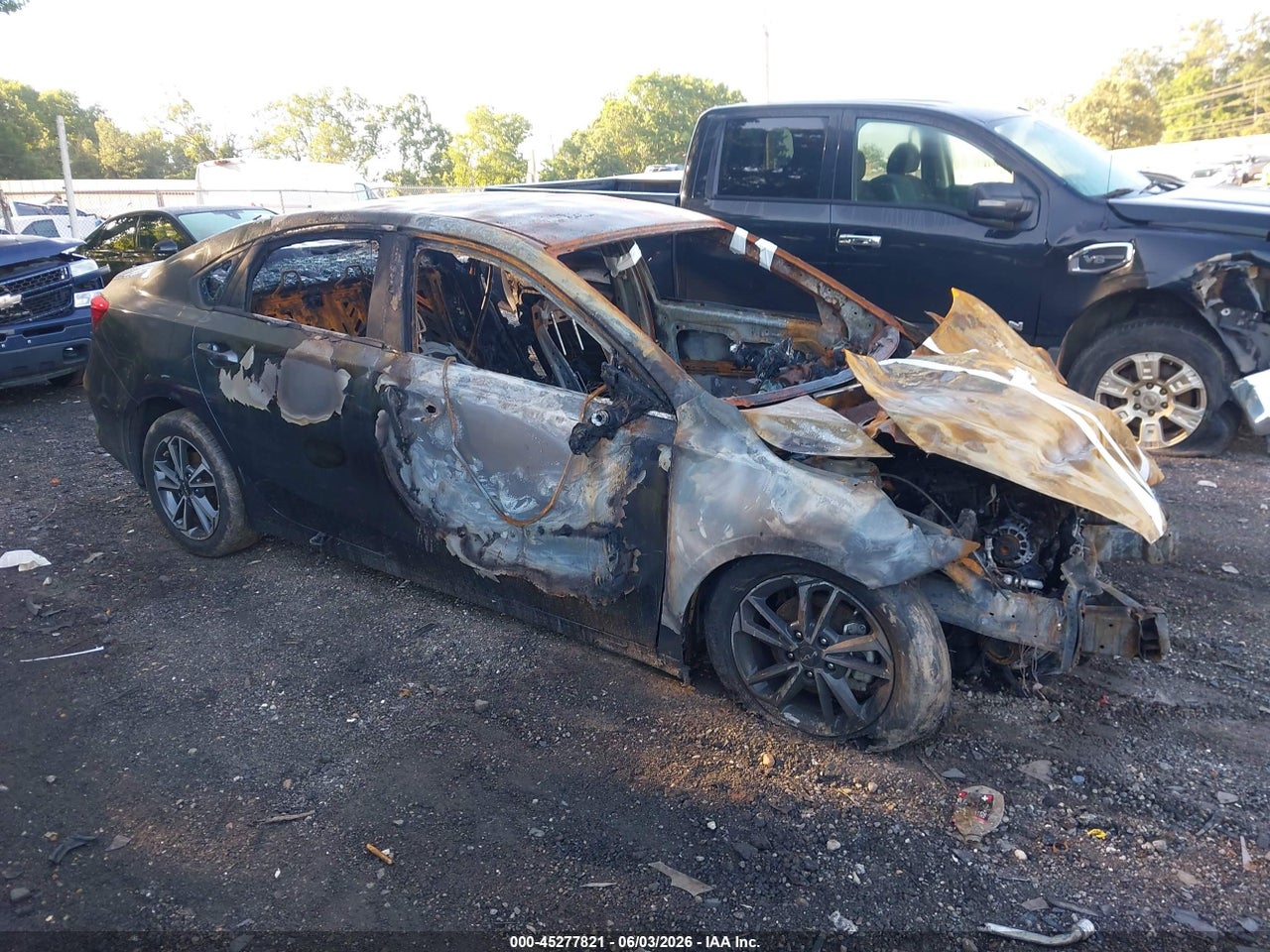 3KPF24AD1NE****** · 2022 KIA FORTE LXS