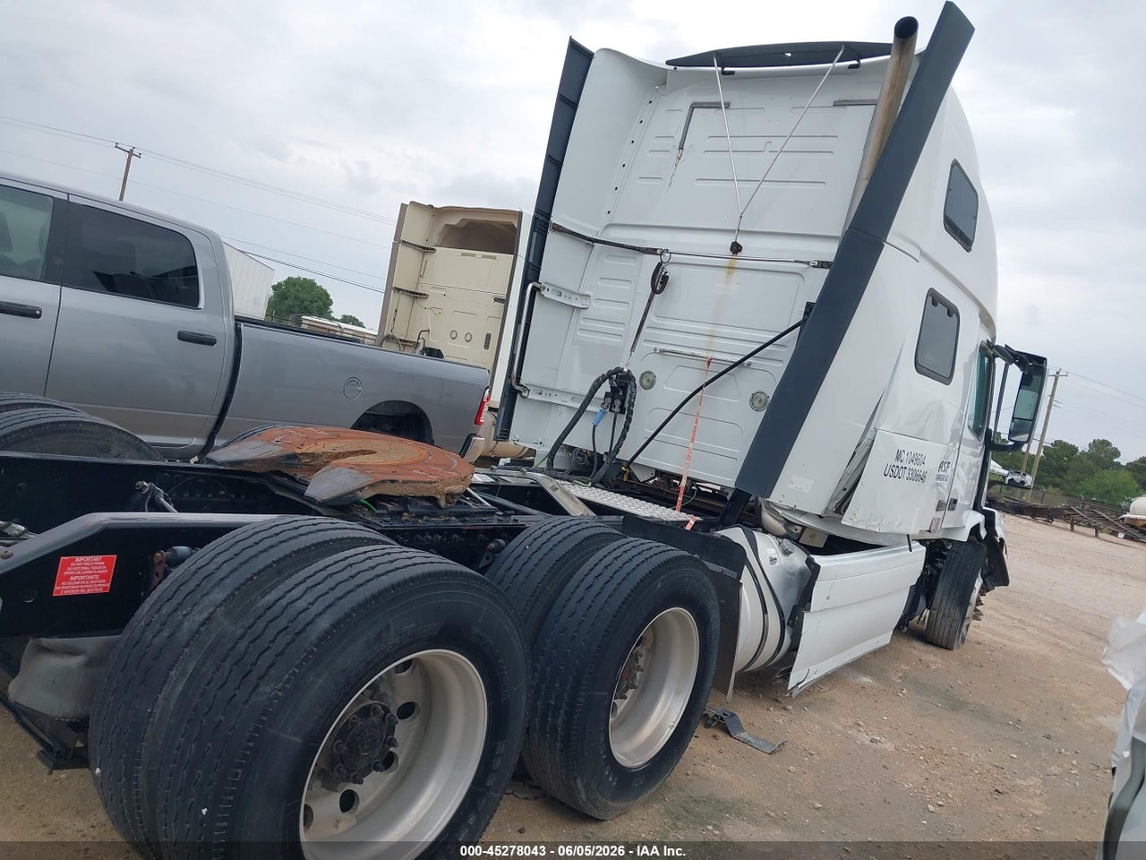 2014 VOLVO VN VNL · 4/12
