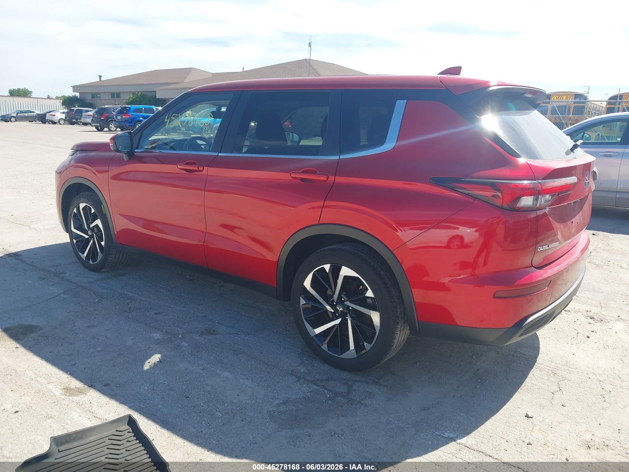 2022 MITSUBISHI OUTLANDER ES 2.5 S-AWC · 3/11