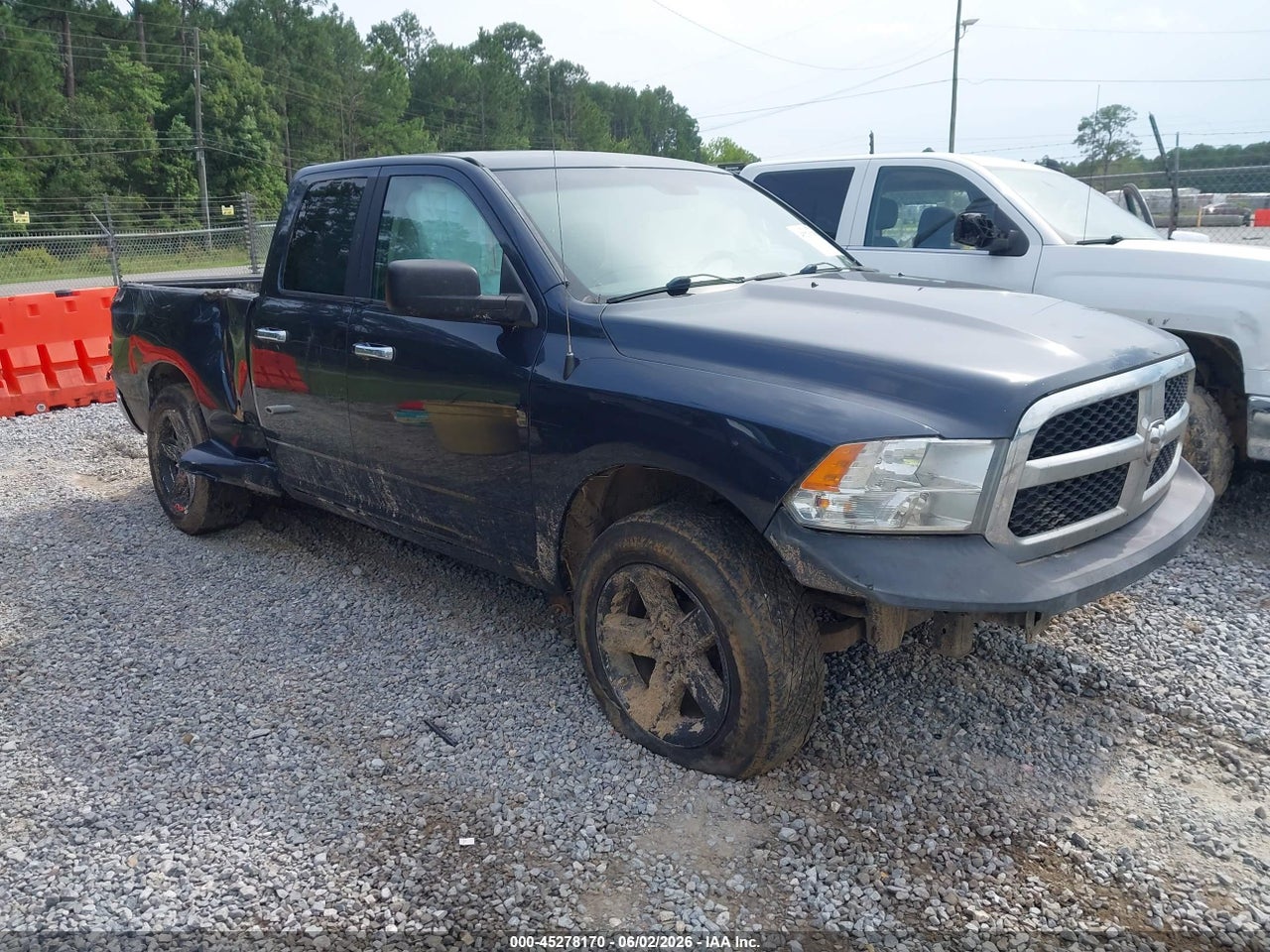 1C6RR6GG5HS****** · 2017 RAM 1500 SLT  4X2 6'4 BOX