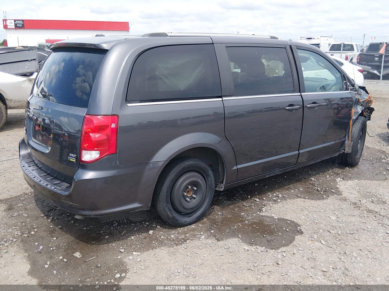 2019 DODGE GRAND CARAVAN SXT · 4/11
