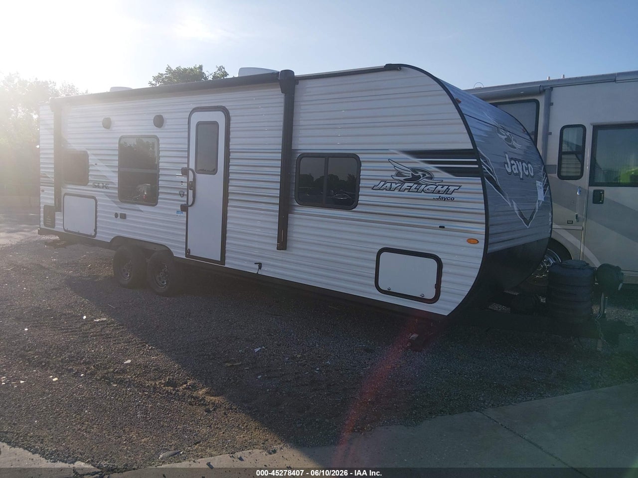 1UJBC0BN4S1****** · 2025 JAYCO JAYFL184BH