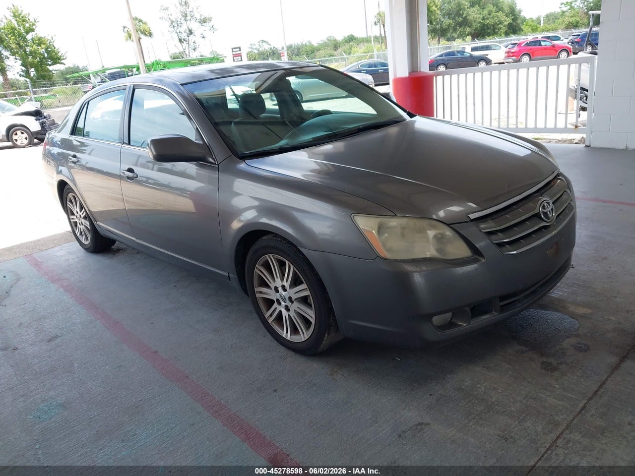 4T1BK36B35U****** · 2005 TOYOTA AVALON LIMITED