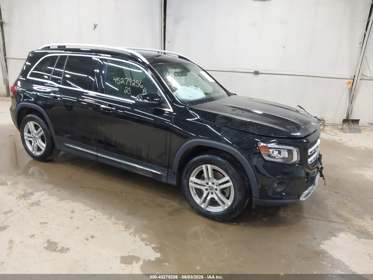 W1N4M4HB2PW****** · 2023 MERCEDES-BENZ GLB 250 4MATIC