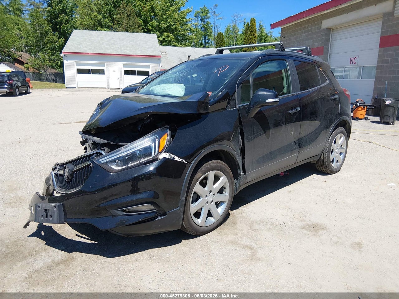 2019 BUICK ENCORE AWD ESSENCE · 2/10